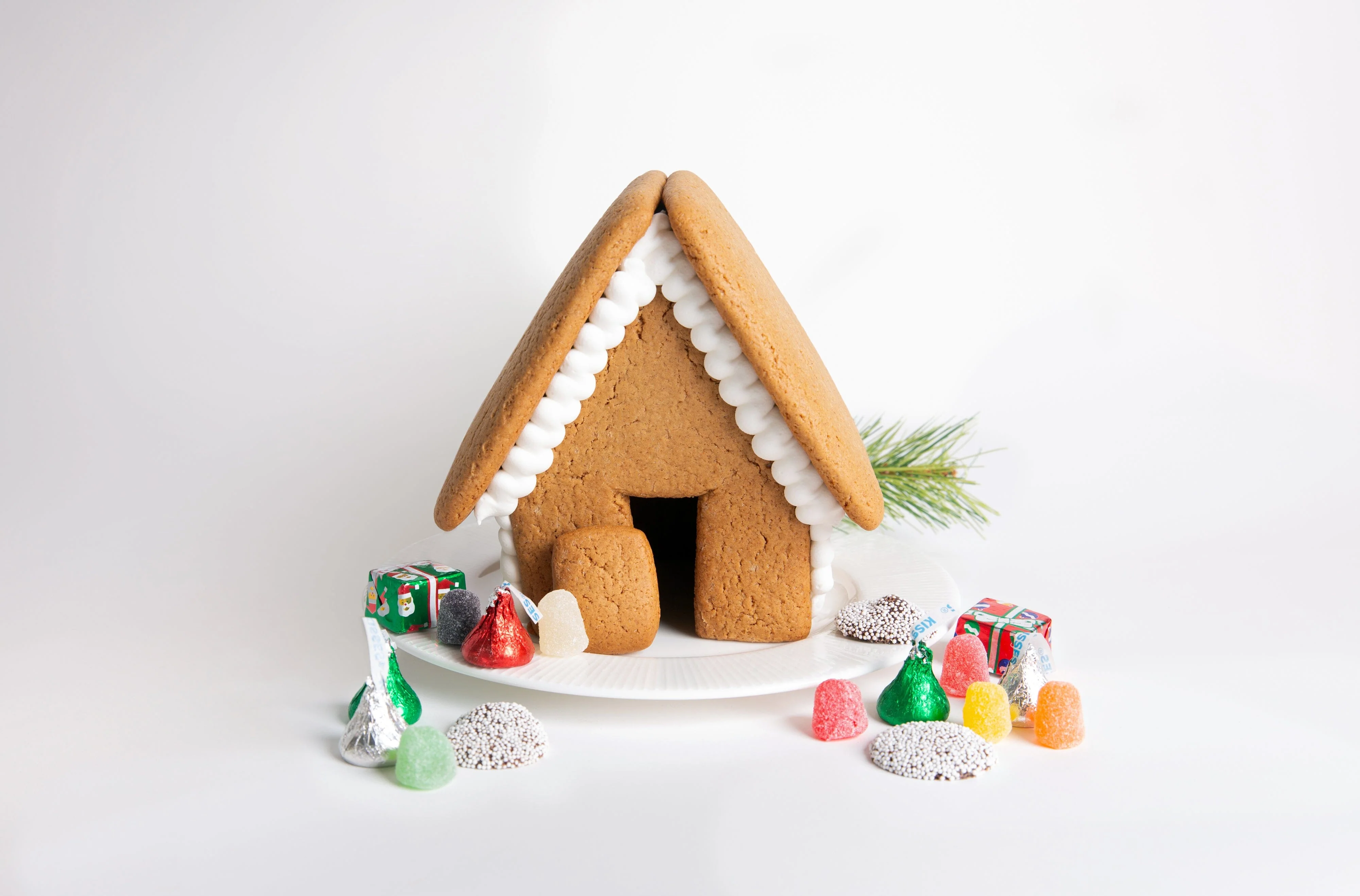 Undecorated Gingerbread House - Image 3