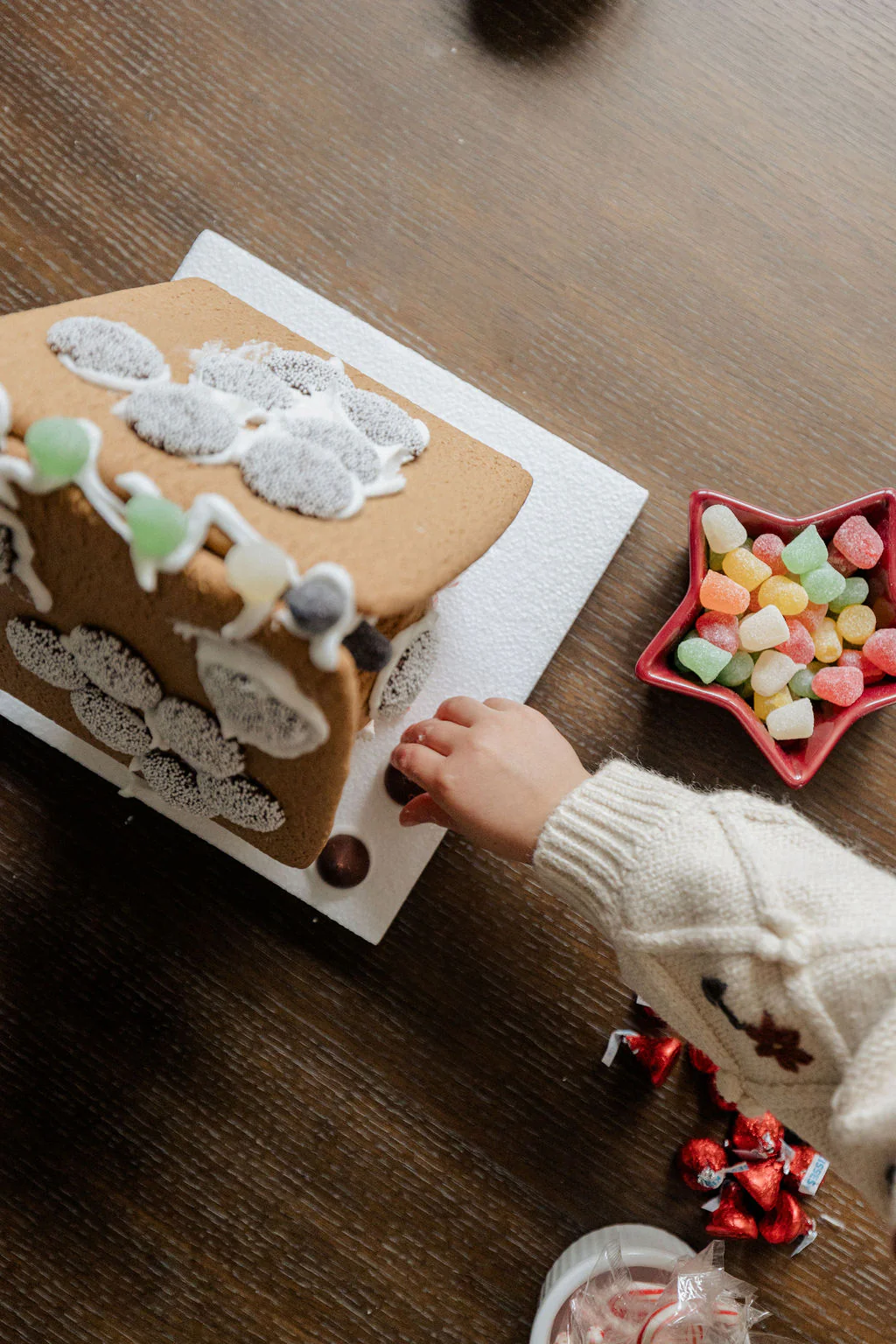 Undecorated Gingerbread House - Image 5